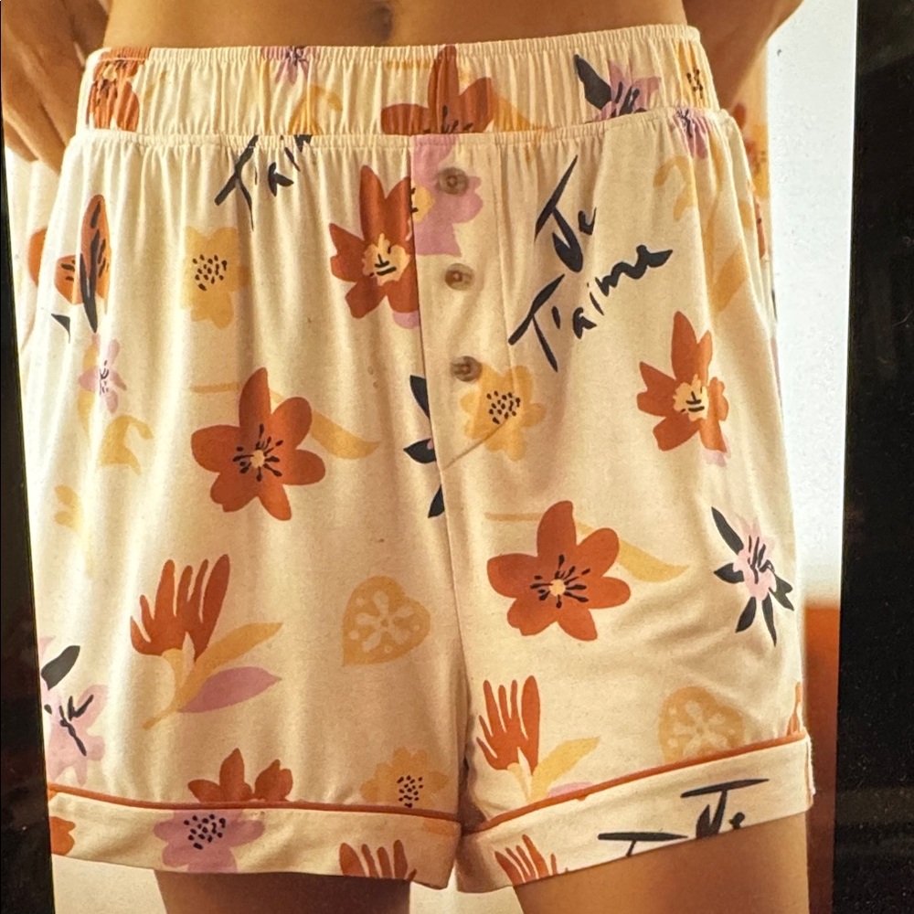 The LyreBird ModaLuxe Pajama Shorts - Picture 2 of 4